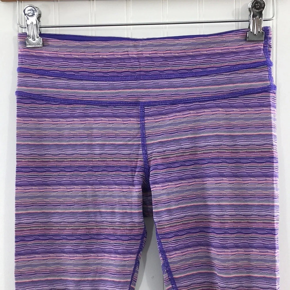 Lululemon Inspire Capri Crop II Space Dye Leggings Womens 6 Pink Purple - Picture 3 of 10
